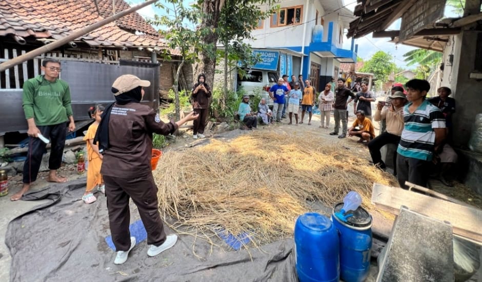 Encouraging Feed Self-Sufficiency Among Livestock Farmers Through Bio-Ammoniation Technology
