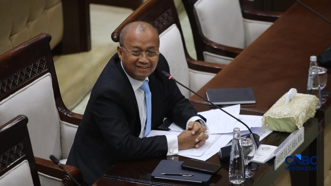 DPR Approves Sarjito as OJK Head of Mineral Exchange Supervision