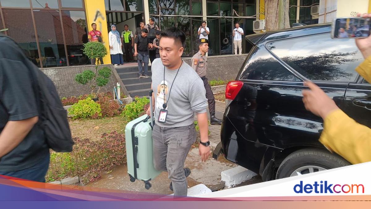 KPK Finds Circular on Independent Admission Pathway During Search in Unsoed Rector Case