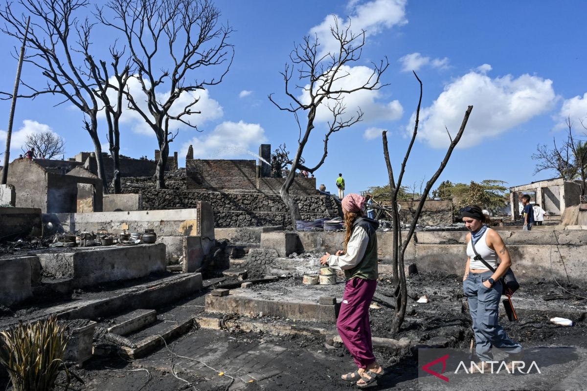 Task force formed to restore Sade Village on Lombok after fire