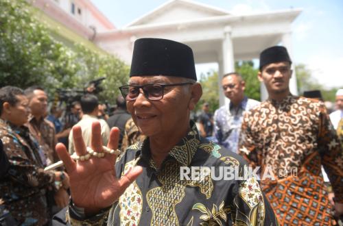 MUI Chairman Highlights High Divorce Rate Due to Economic Problems