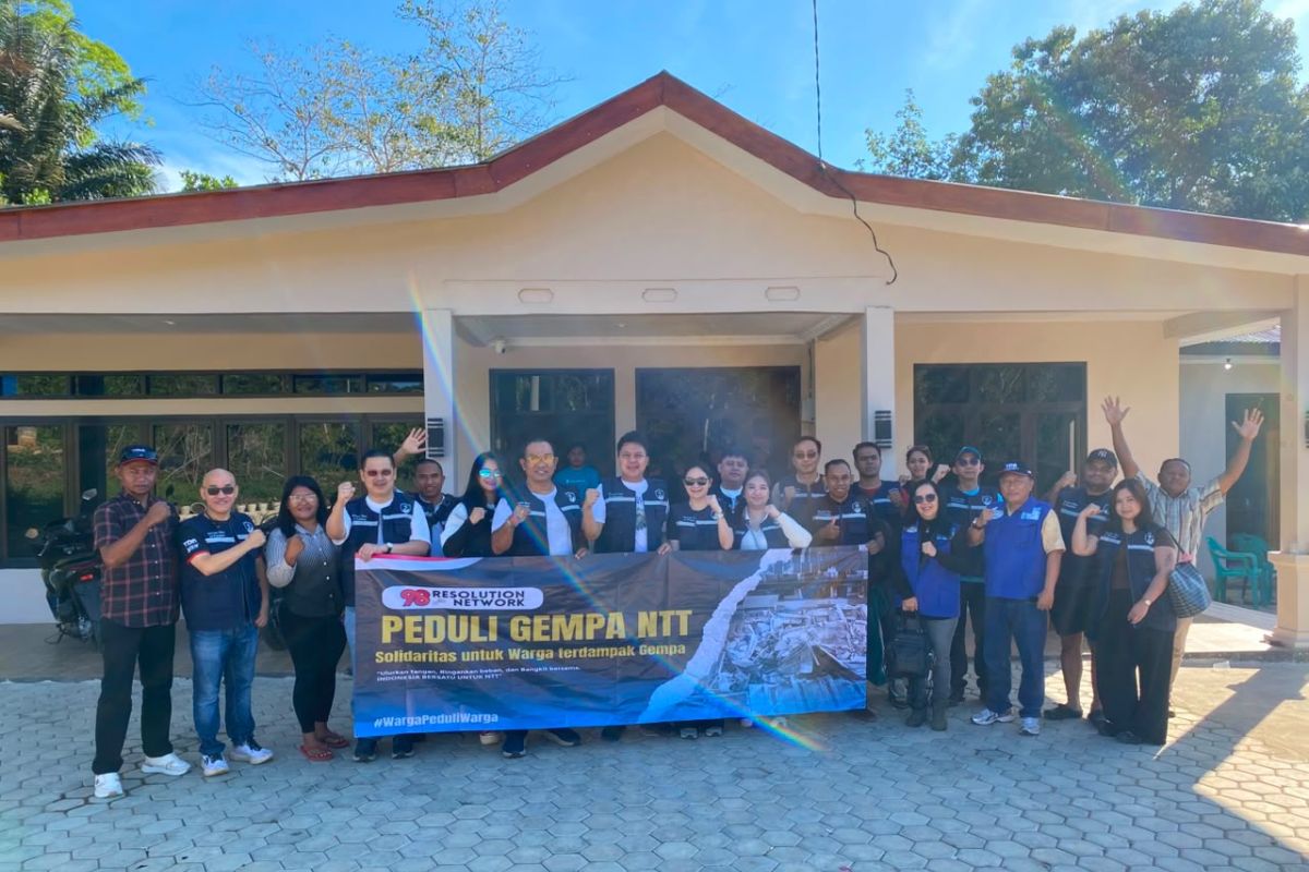 98 Resolutions Network distributes aid to earthquake victims in NTT