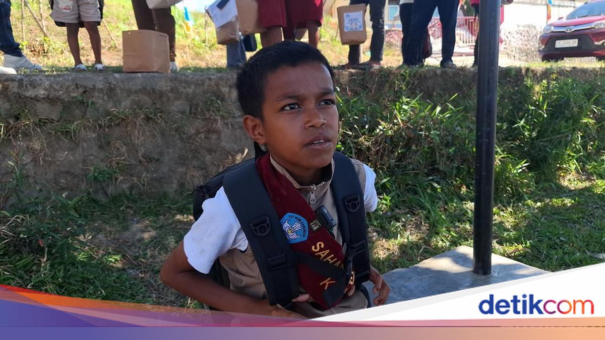 Nagekeo Primary School Boy Survives 7.7 Magnitude Earthquake