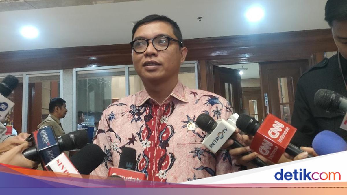 Academic Praises Prabowo's Stance on Law Enforcement in Forest Fire Cases
