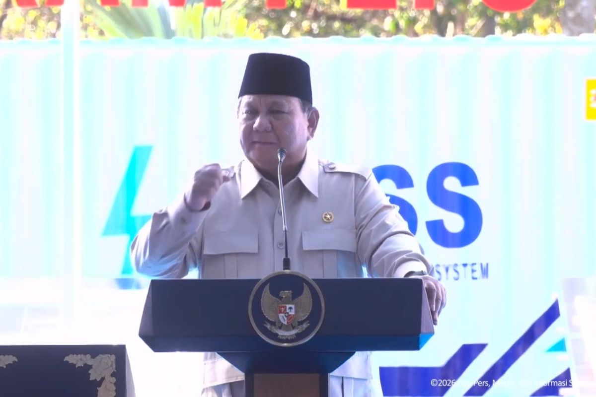 Prabowo promises award if 100 GWp solar power plants completed in two years