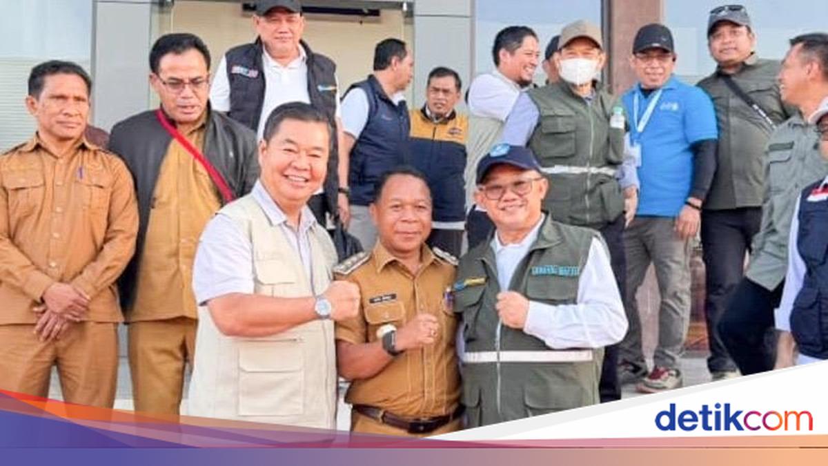 Civil Registry Opens Free Services After Earthquake Destroys Residents' Documents