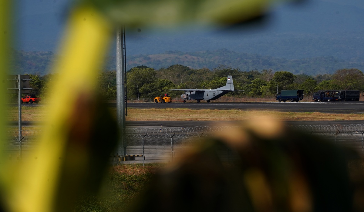 Cassa Aircraft That Skidded at Hasanuddin Airport Successfully Evacuated