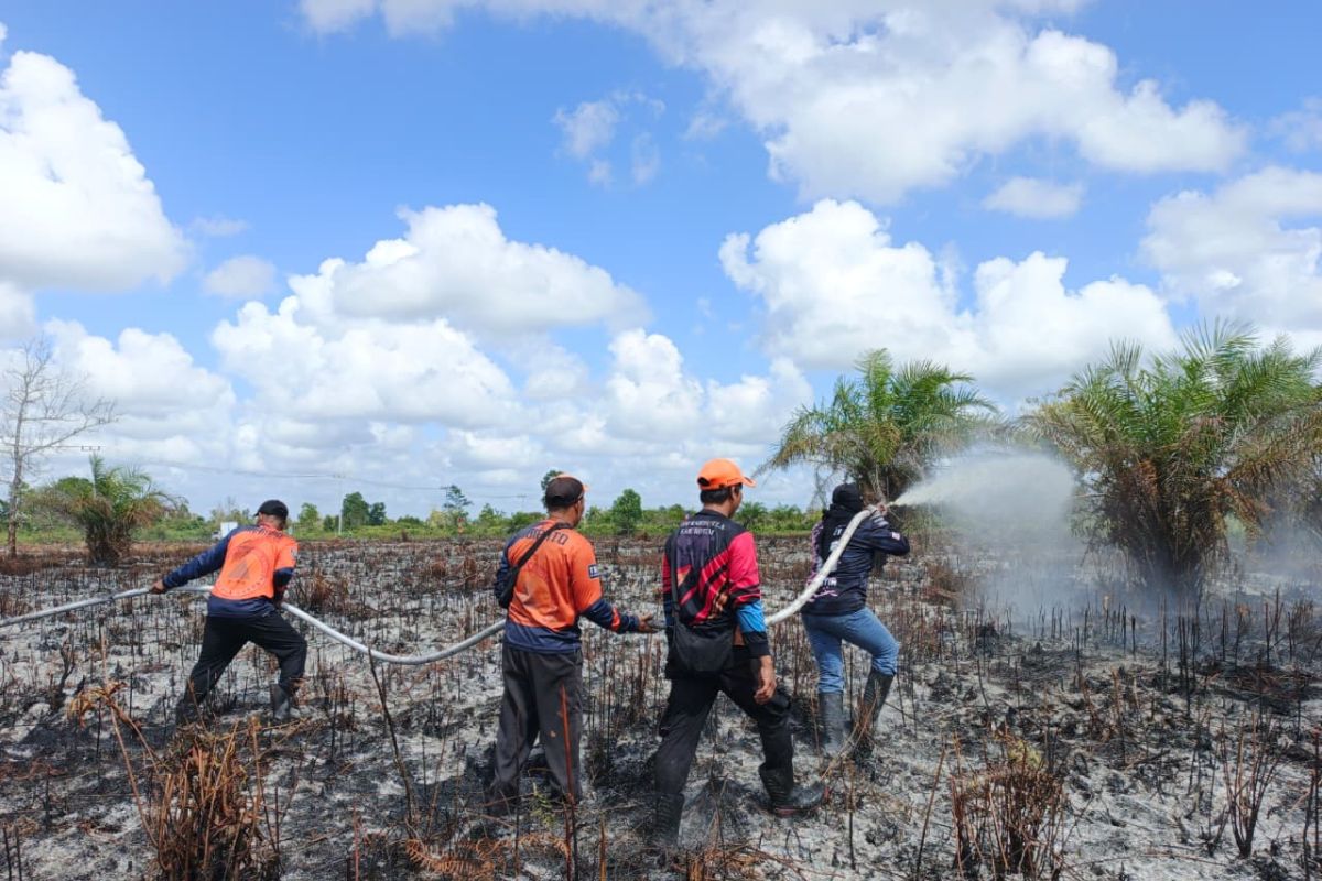 East Kotawaringin extends forest and land fire emergency response for 20 days