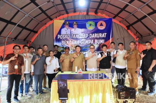Dukcapil Issues 358 Civil Documents for Earthquake Victims in West Manggarai