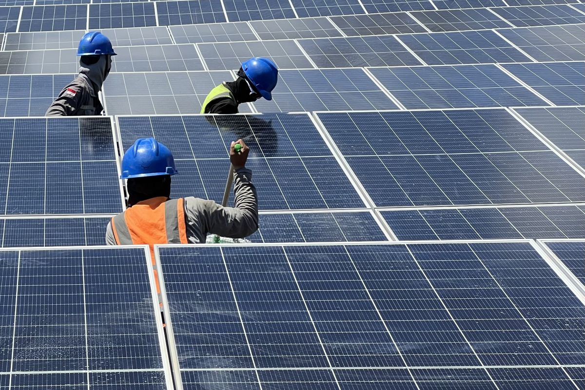 Indonesia targets 100 GWp solar plant to power off-grid villages