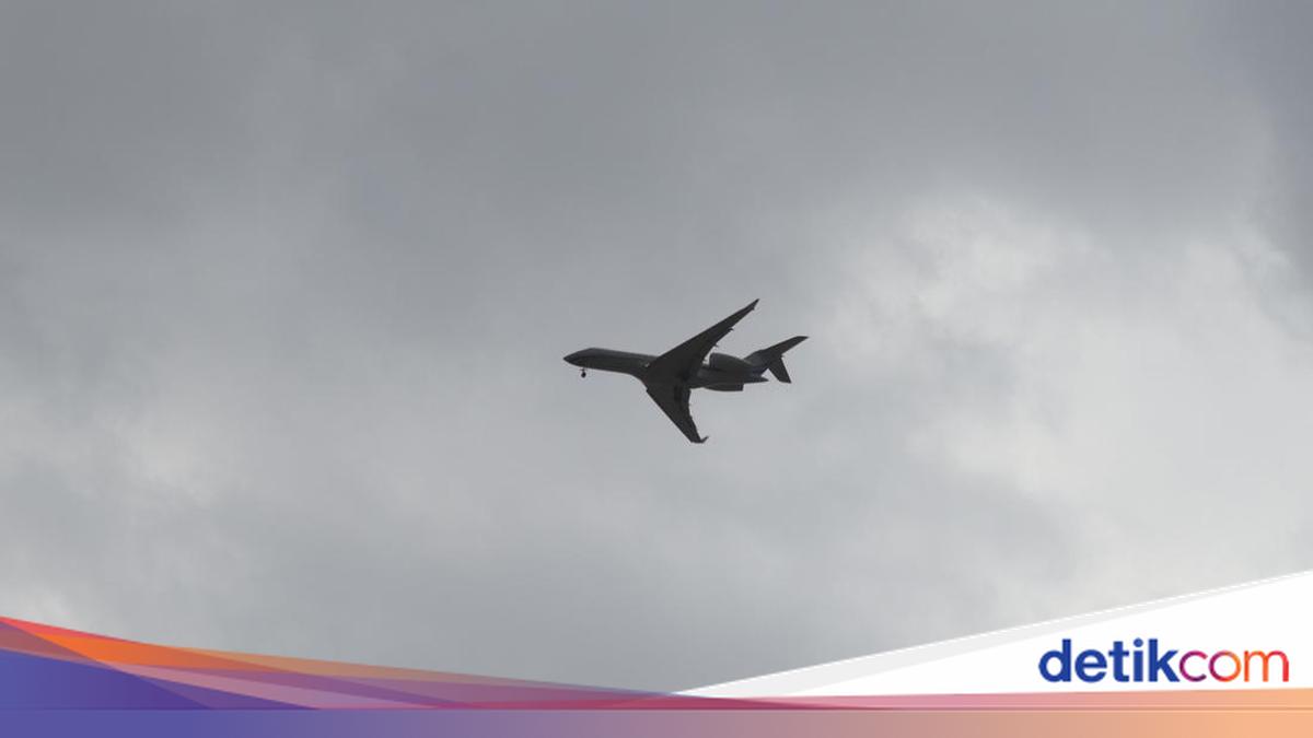 Two Jakarta-Jambi Flights Diverted Due to Haze at Sultan Thaha Airport