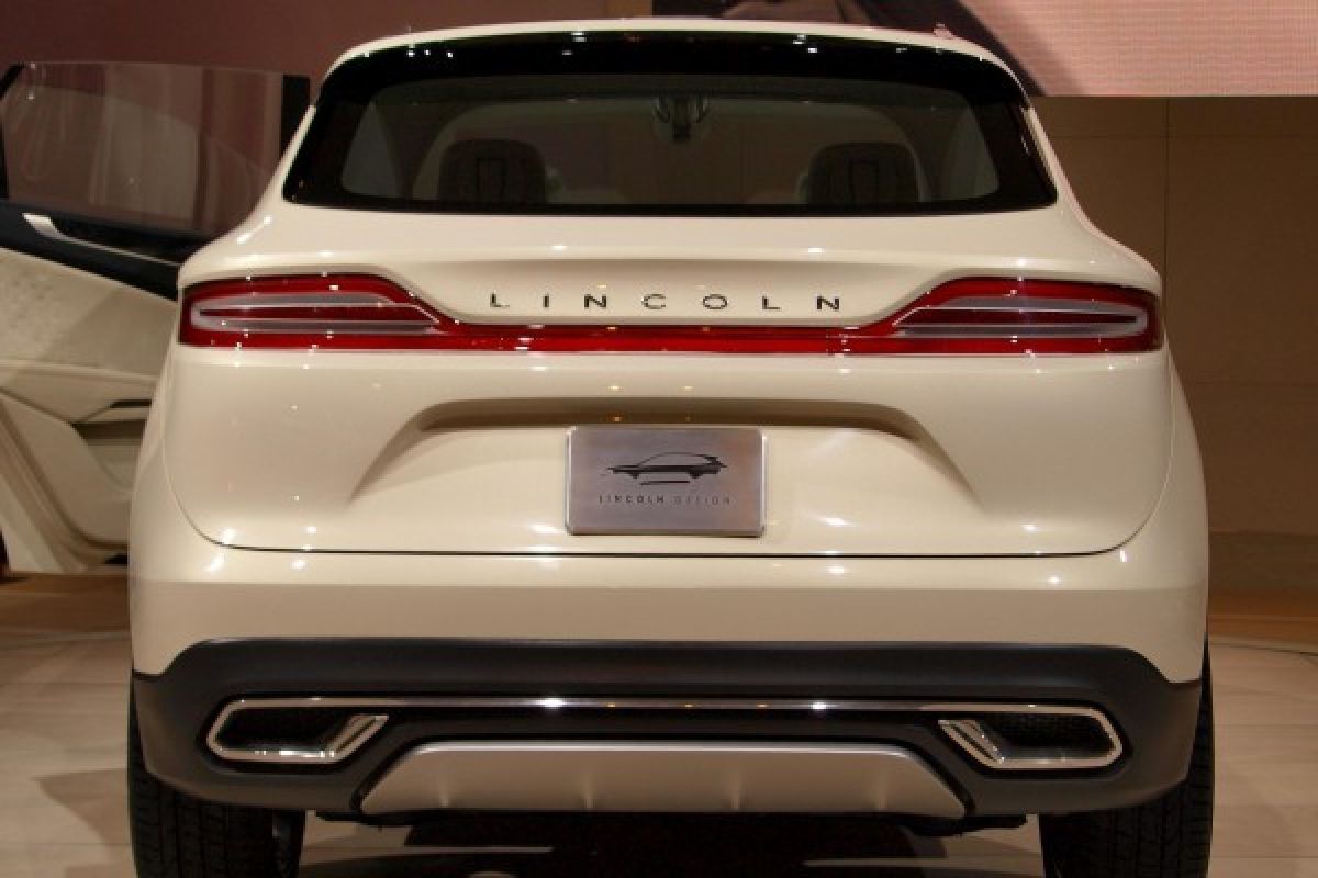 Lincoln and Cadillac entry-level models remain quite expensive