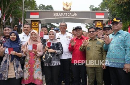 Customs Supports Border Economic Development at Temajuk Cross-Border Post Reactivation