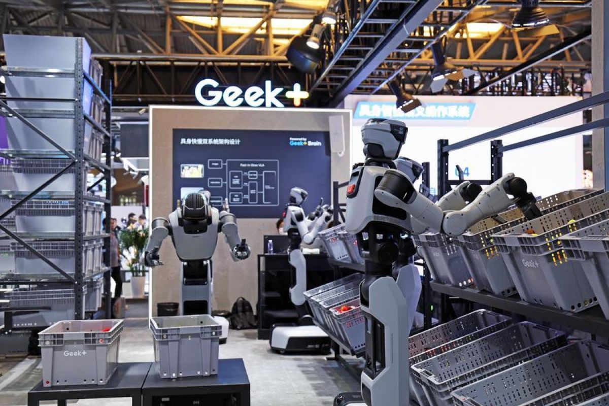 China has formulated nearly 200 key standards for the AI sector
