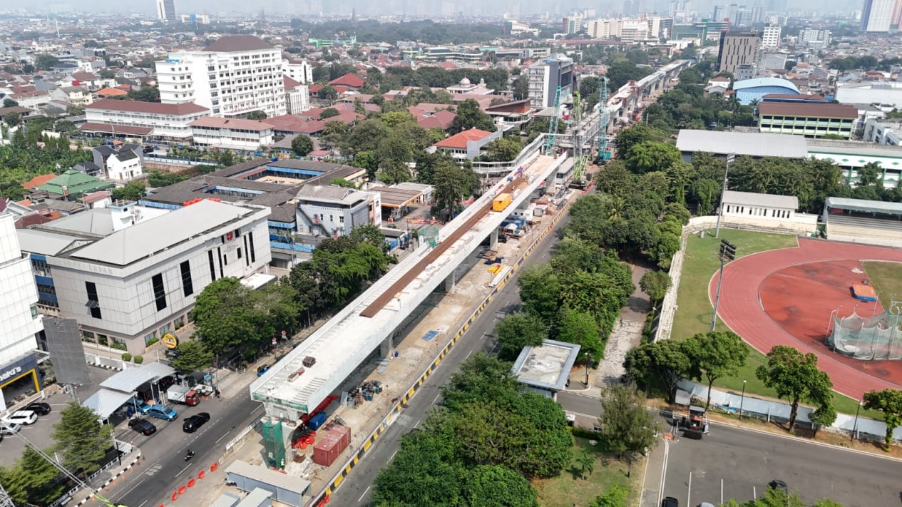 Not Just Paying Rp5,000: 15 Groups Can Ride the Manggarai LRT for Free