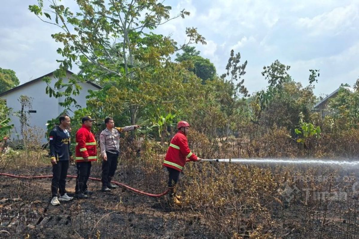 PT Timah emergency response team extinguishes 97 forest and land fires in Bangka Belitung