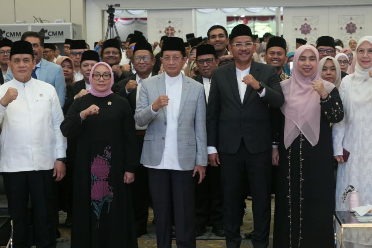 Minister calls for treating haze from land fires as common enemy