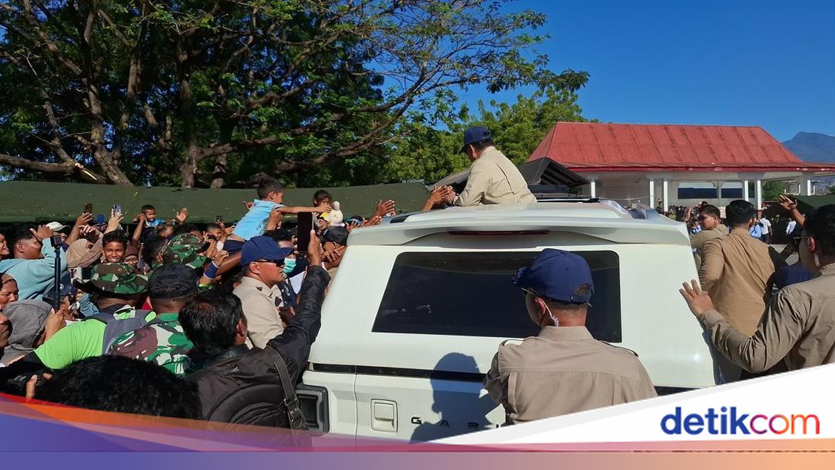 Prabowo Says NTT Earthquake Situation Relatively Safe Only in Three Weeks
