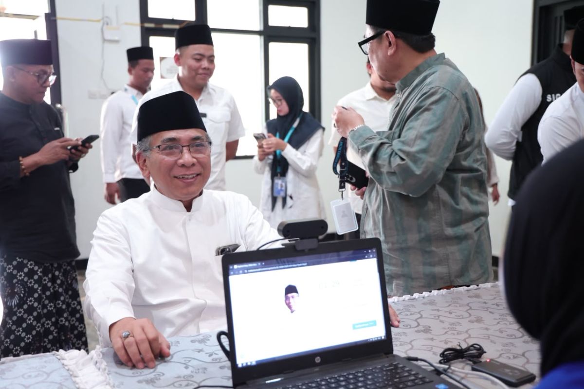 Gus Yahya explains AHWA candidate nomination mechanism at NU Congress