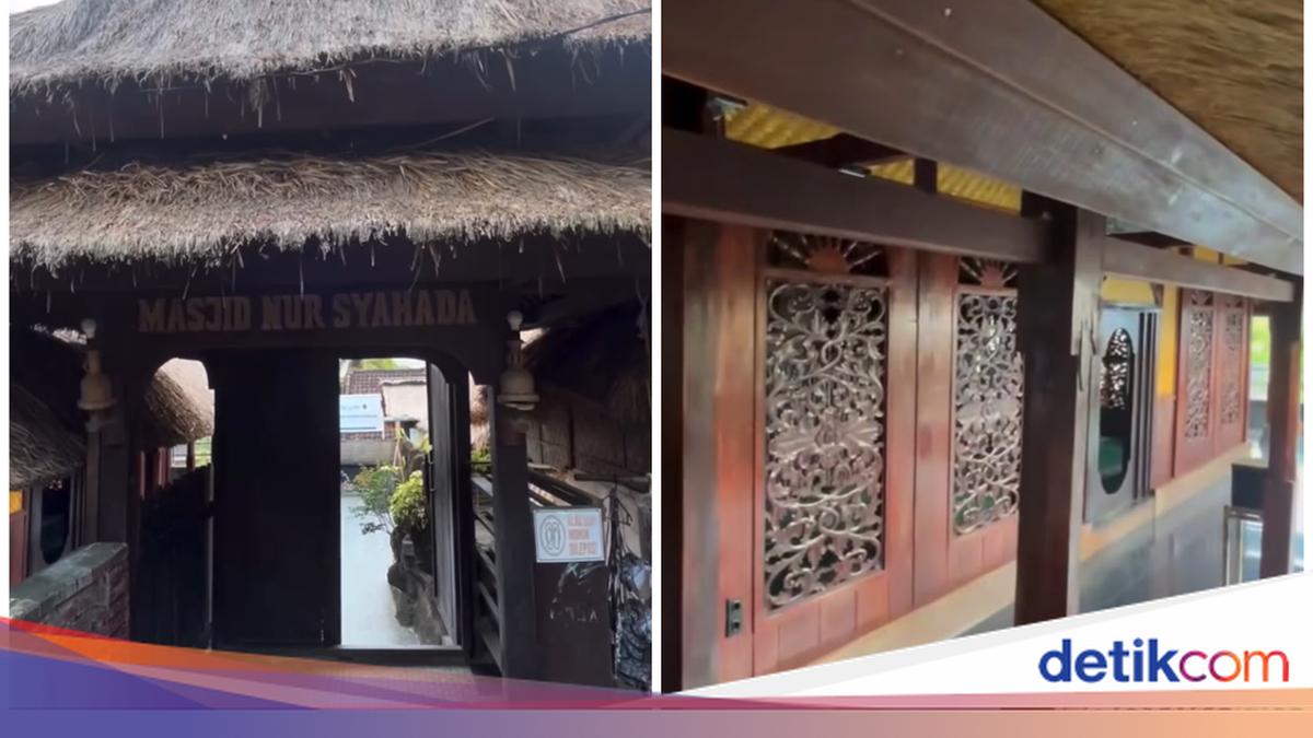 Mosque in Sade Village to Be Rebuilt, Timber Materials Retained