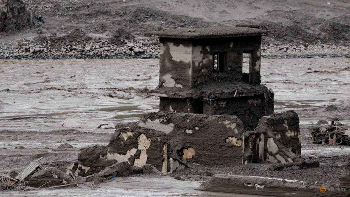 Deadly flood hits Nepal-Tibet border, hundreds unaccounted for