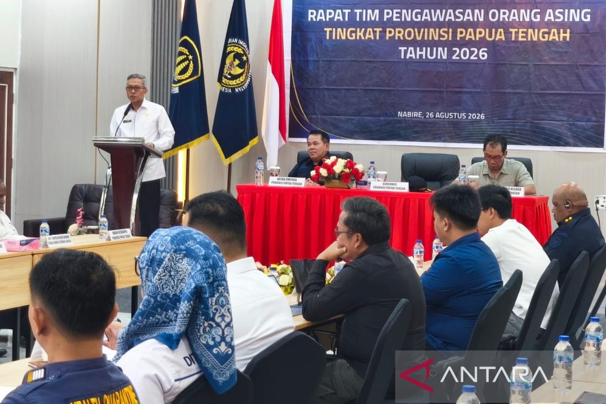 Immigration monitors 261 foreign nationals in Central Papua