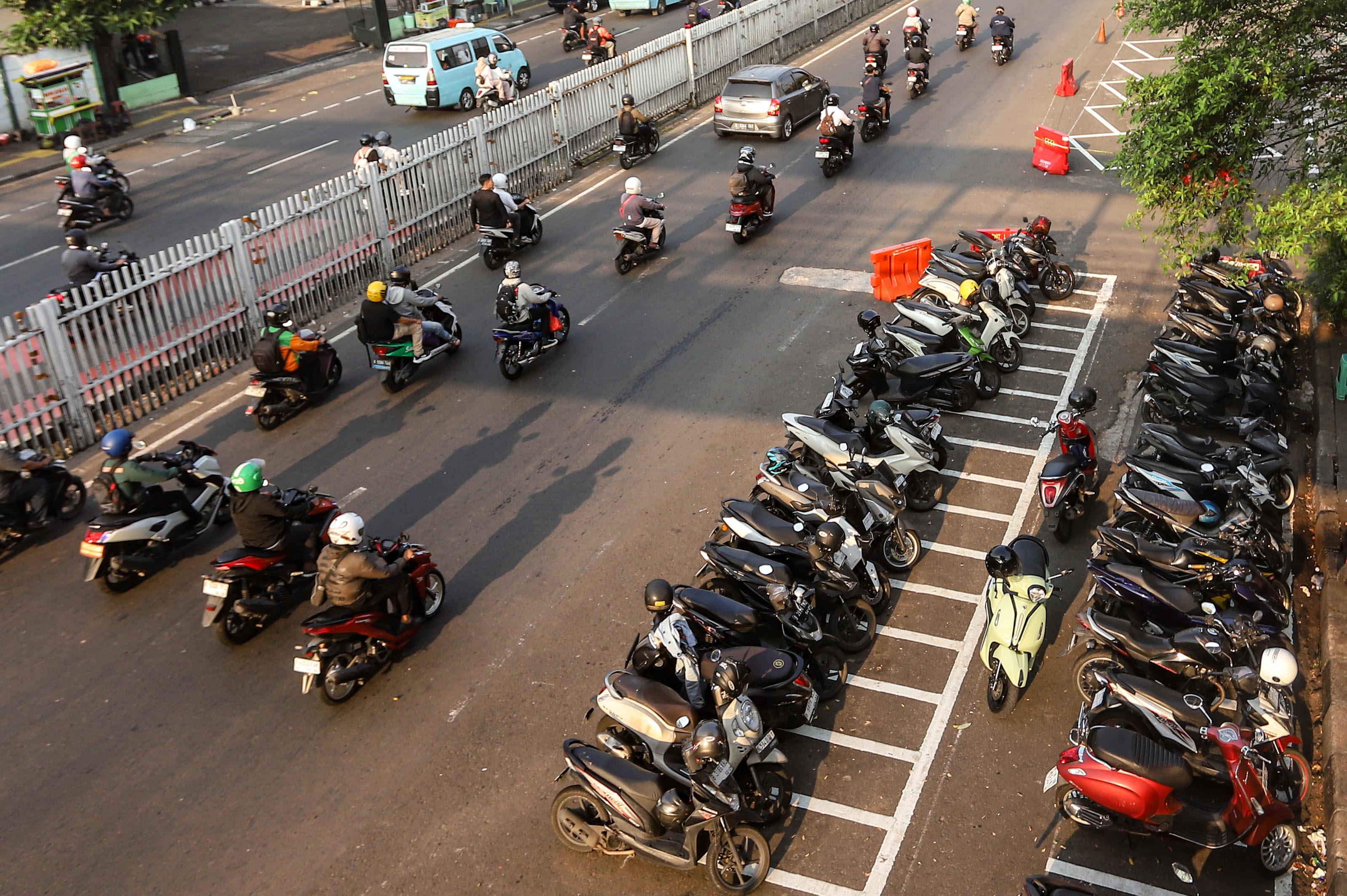 Parking Tariffs May Rise by Rp60,000, Transport Agency Says Not Yet Final