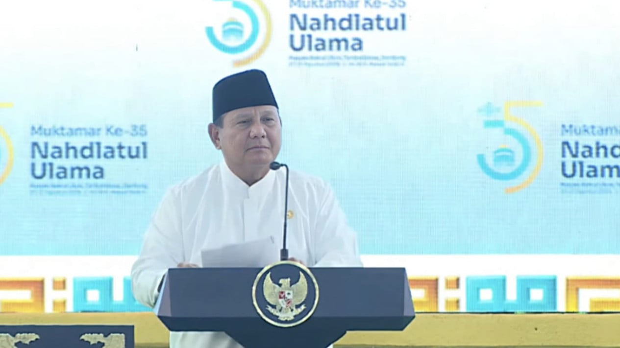 Prabowo Asks Gus Yahya for NU Membership Card: 'You Still Owe Me'