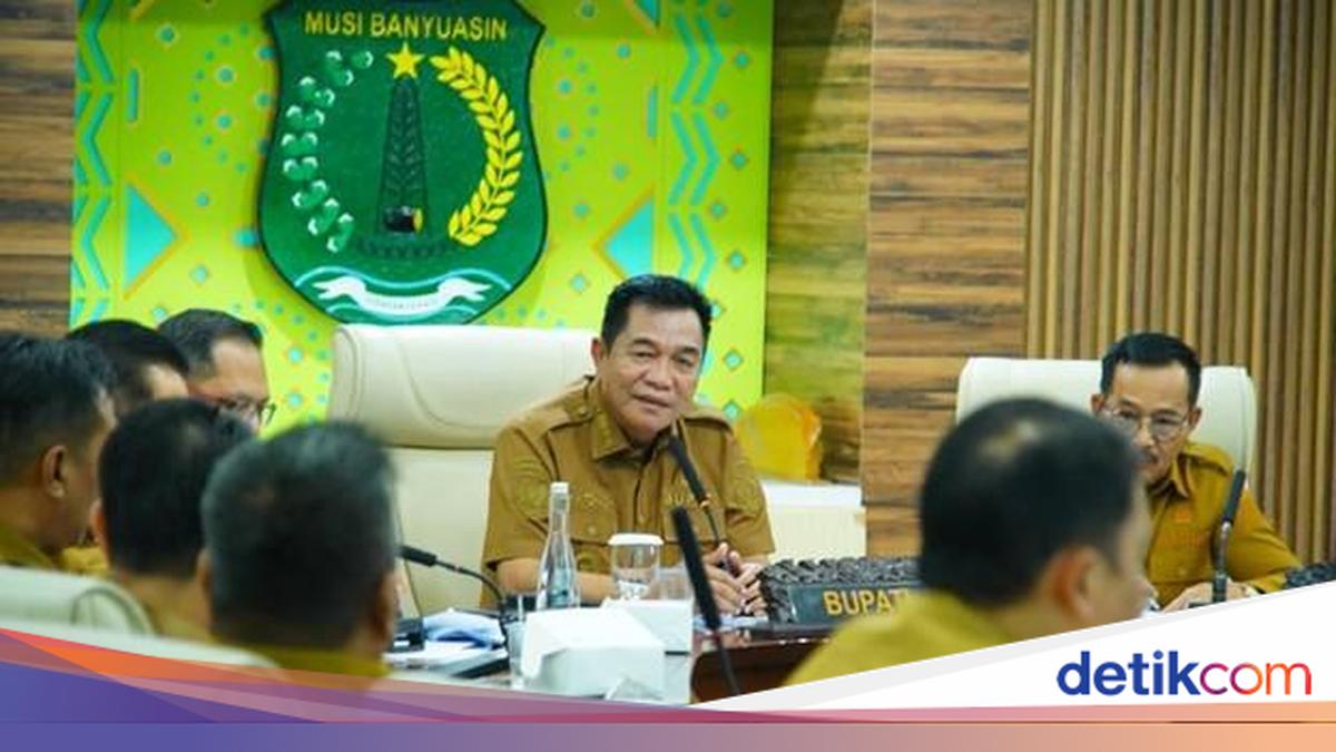 Haji Toha: From Security Guard to Regent of Musi Banyuasin