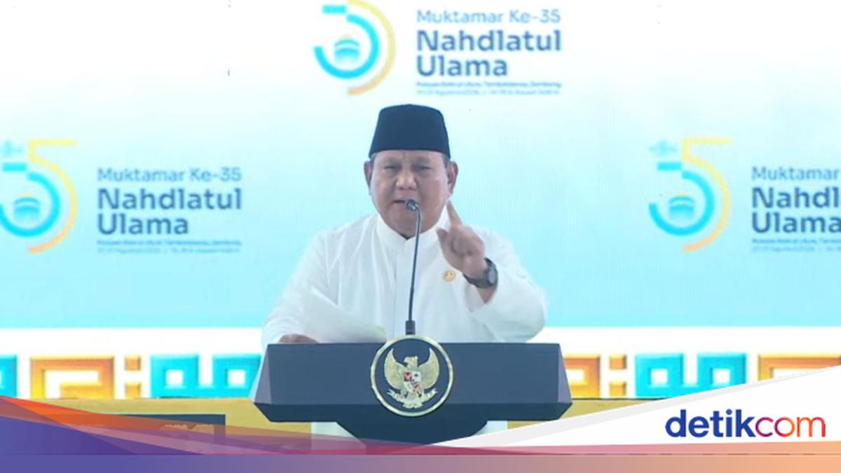 Prabowo Apologises to NU as Many Pesantren Yet to Receive Interactive Panel Screens