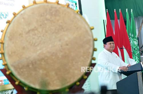 Opening NU's 35th Congress, Prabowo: Never Erase the Services of the Ulama