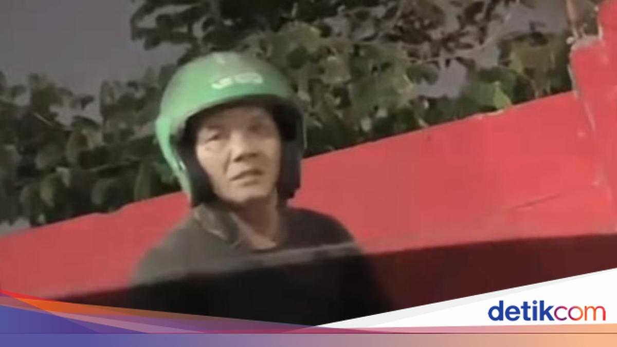 Motorcyclist Who Claimed to Carry a Weapon While Threatening Driver in Depok Apologises