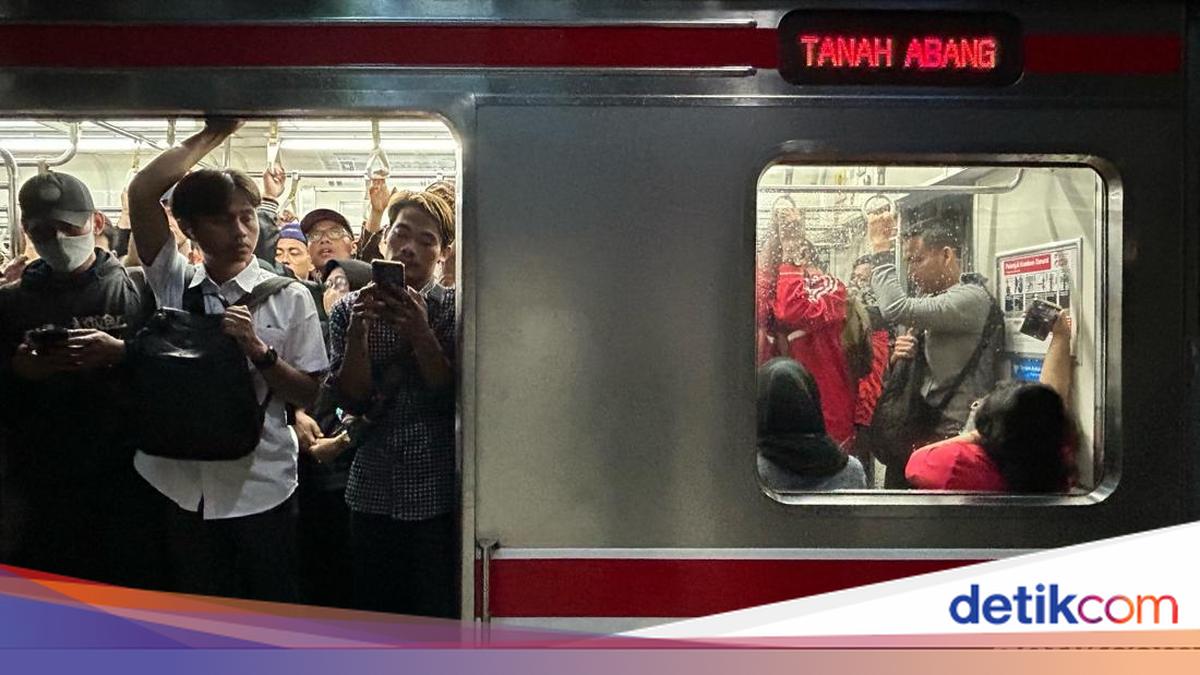 Travel Rerouting: Green Line KRL Only Goes as Far as Palmerah Station
