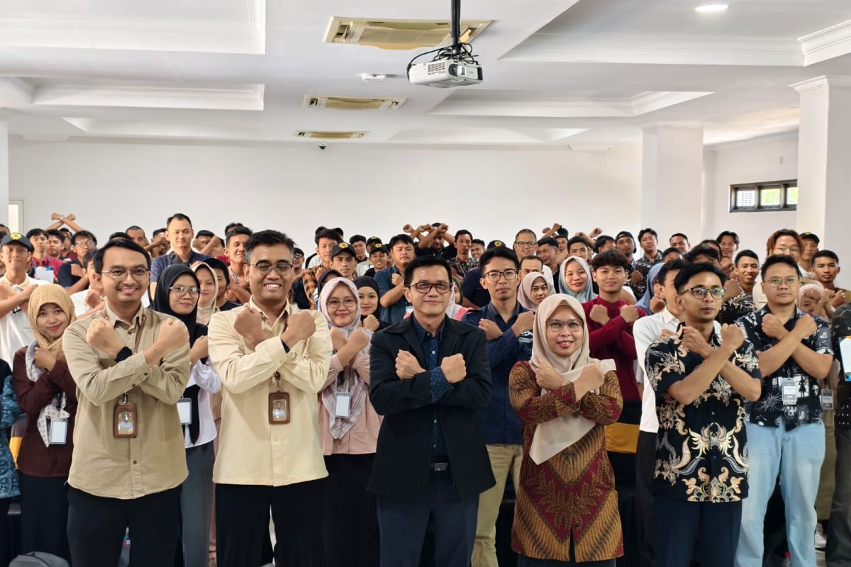 Coordinating Ministry for Community Empowerment ensures SMK Go Global programme runs well