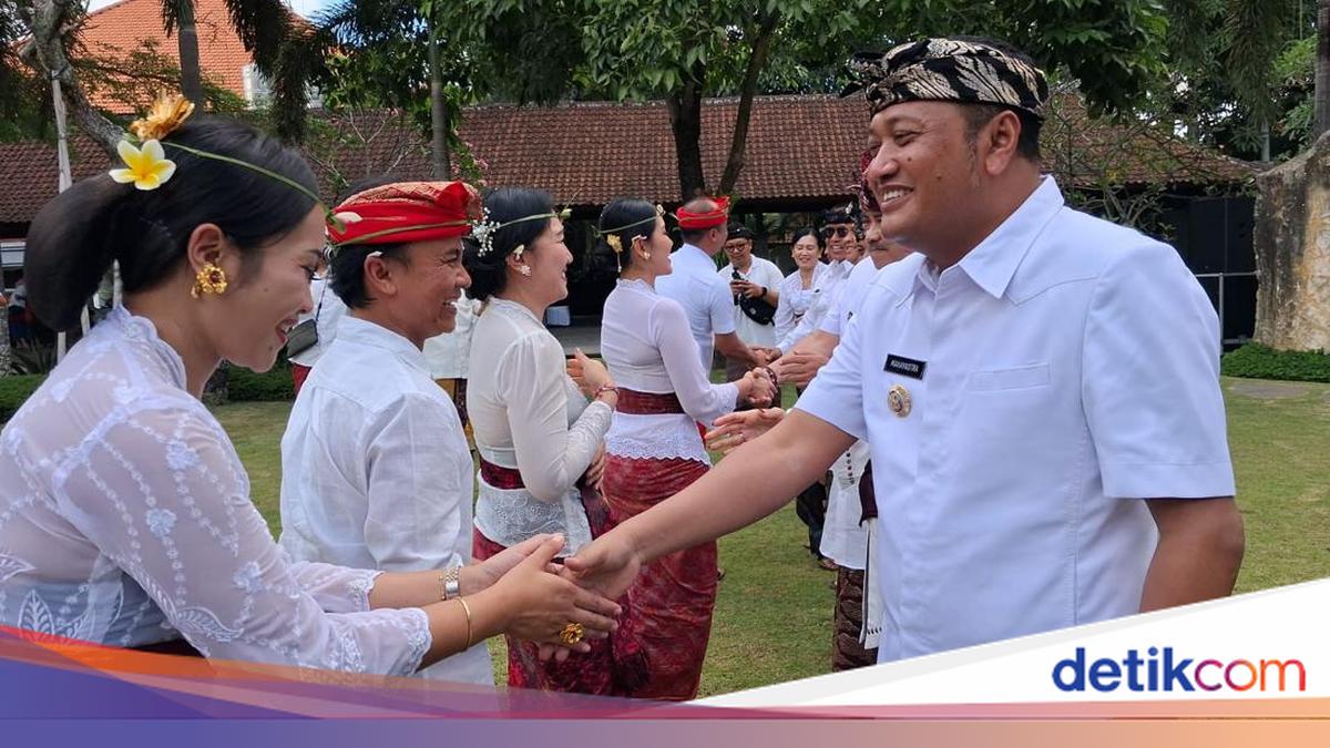 175 Gianyar Regency Officials Inaugurated, Told Not to Seek Extra Income