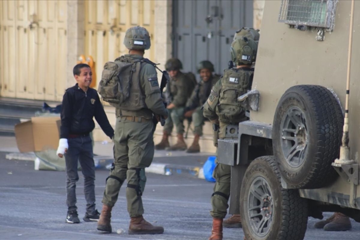 370 Palestinian children reported detained in Israeli prisons