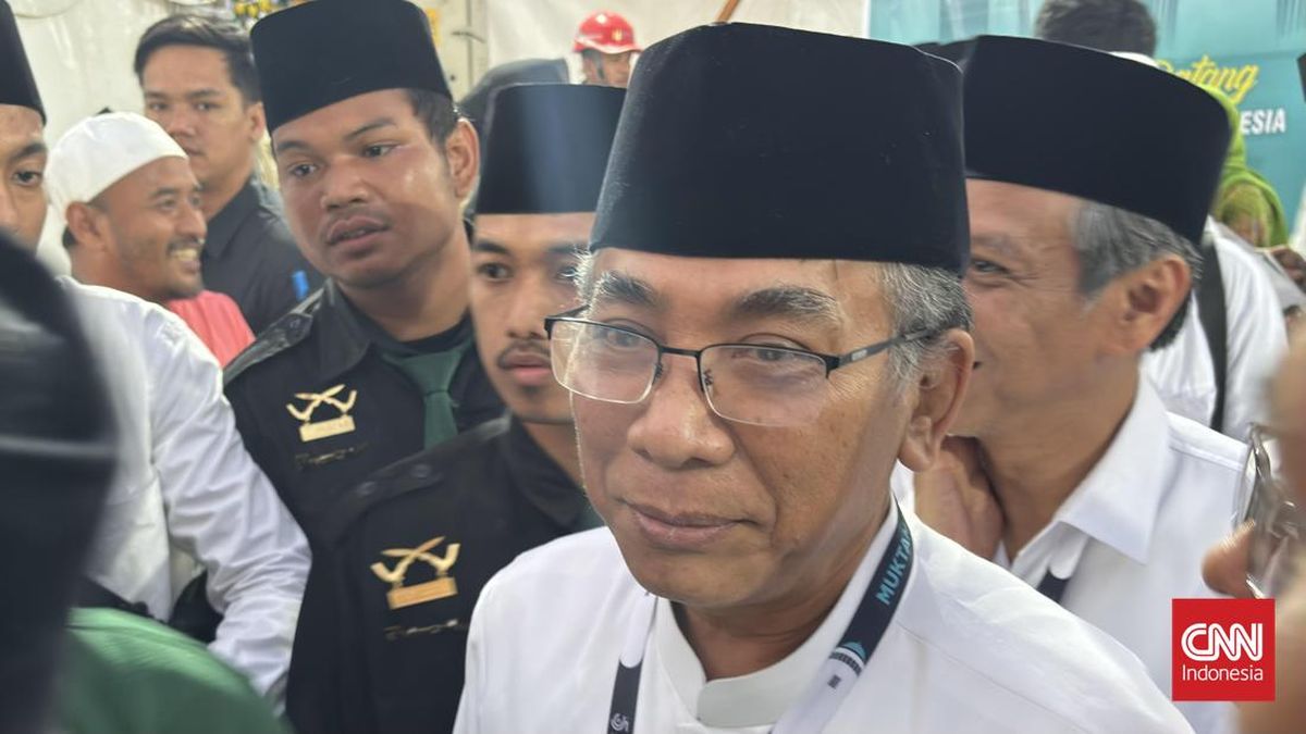 Gus Yahya Prepares 1,000-Page Accountability Report for NU Congress