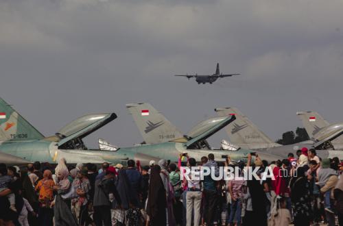 F-16 Fighting Falcon Jets Seen Over Jakarta Amid Protests: Air Force Explains
