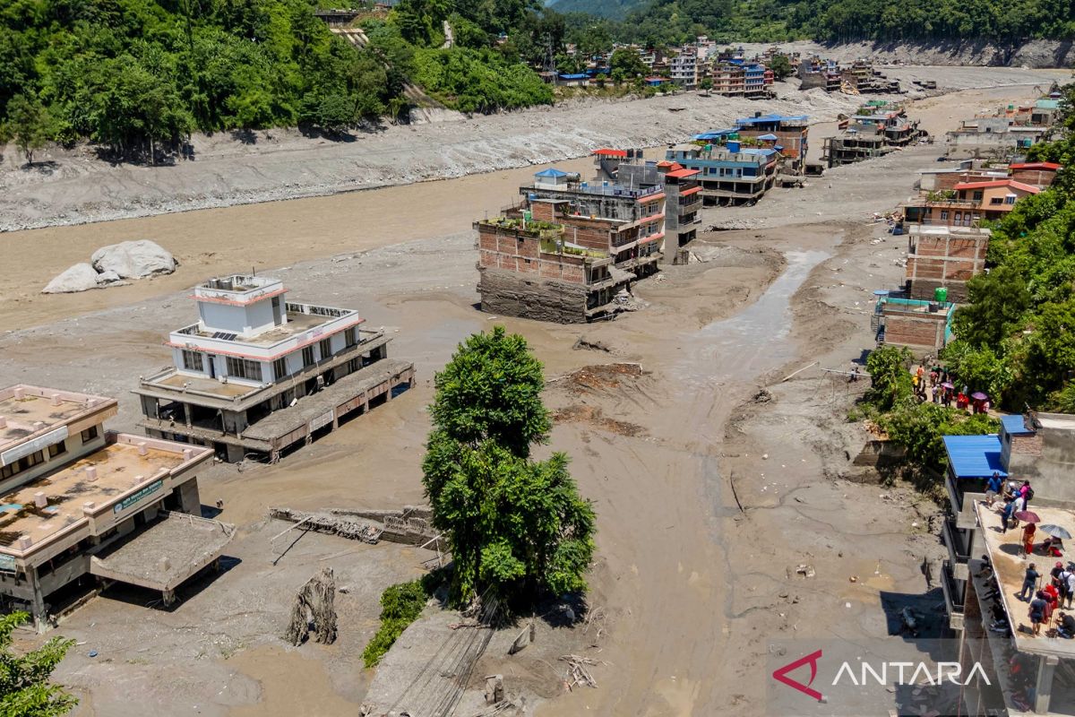 Indonesia backs China, Nepal rescue efforts after deadly floods