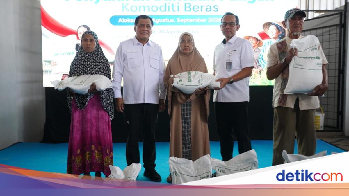 BULOG and House Commission VI Ensure Food Aid Distribution in Makassar