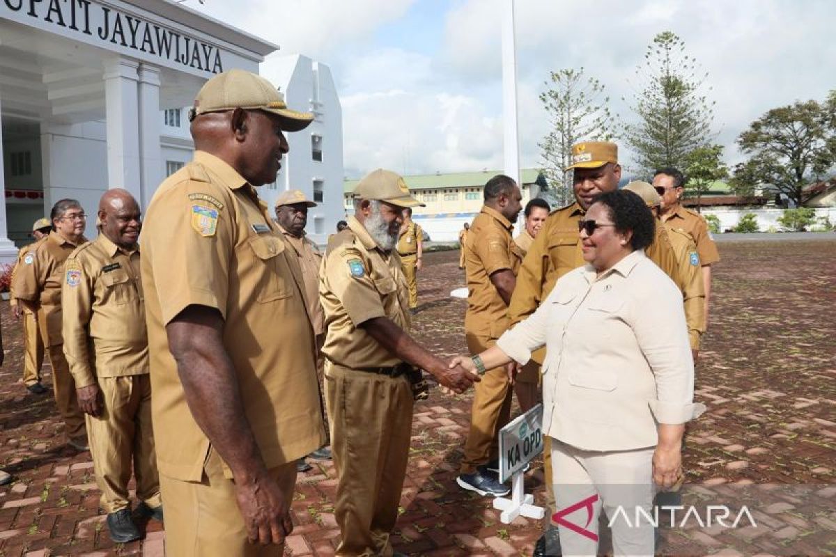 Deputy Home Affairs Minister stresses regional governments must not delay special autonomy fund disbursement