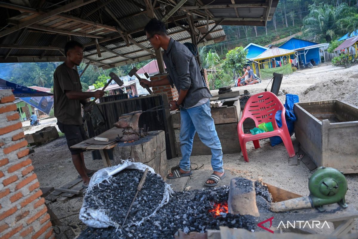 Gov't sets Rp3 mln aid for disaster-hit Sumatra micro businesses