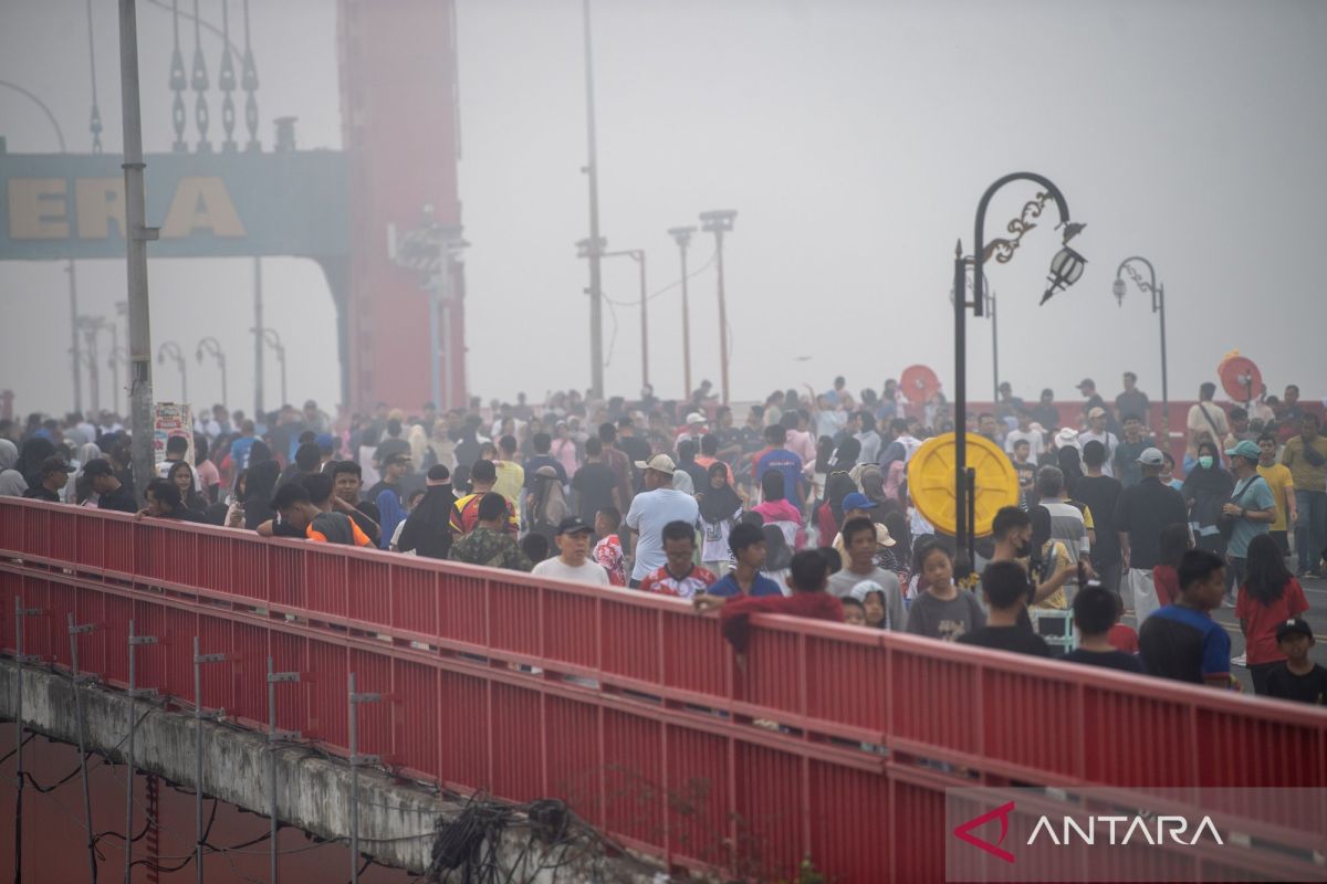 Health Ministry strengthens logistics response for 5.4 million affected by forest and land fire haze