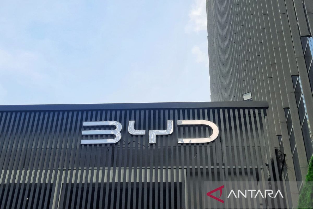 BYD now has 10,000 Flash Charging stations across China