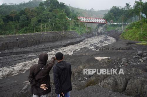 Central Java ESDM Agency Denies Residents' Findings on Sand and Stone Mining Impact in Progo River, Magelang