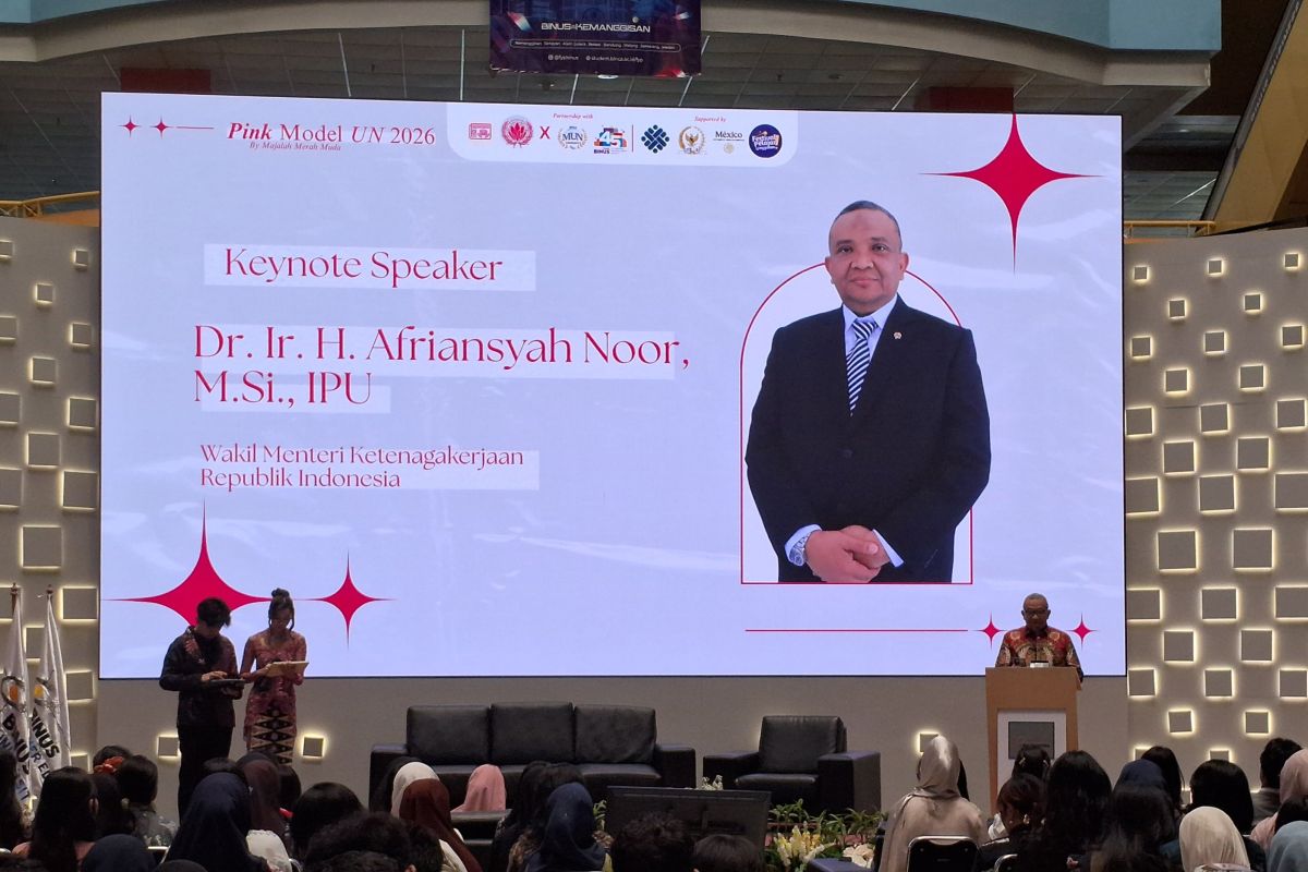Manpower Ministry prepares 3S strategy to shield young workers from AI disruption