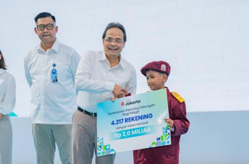 Bank Jakarta Promotes Saving Culture Among Students