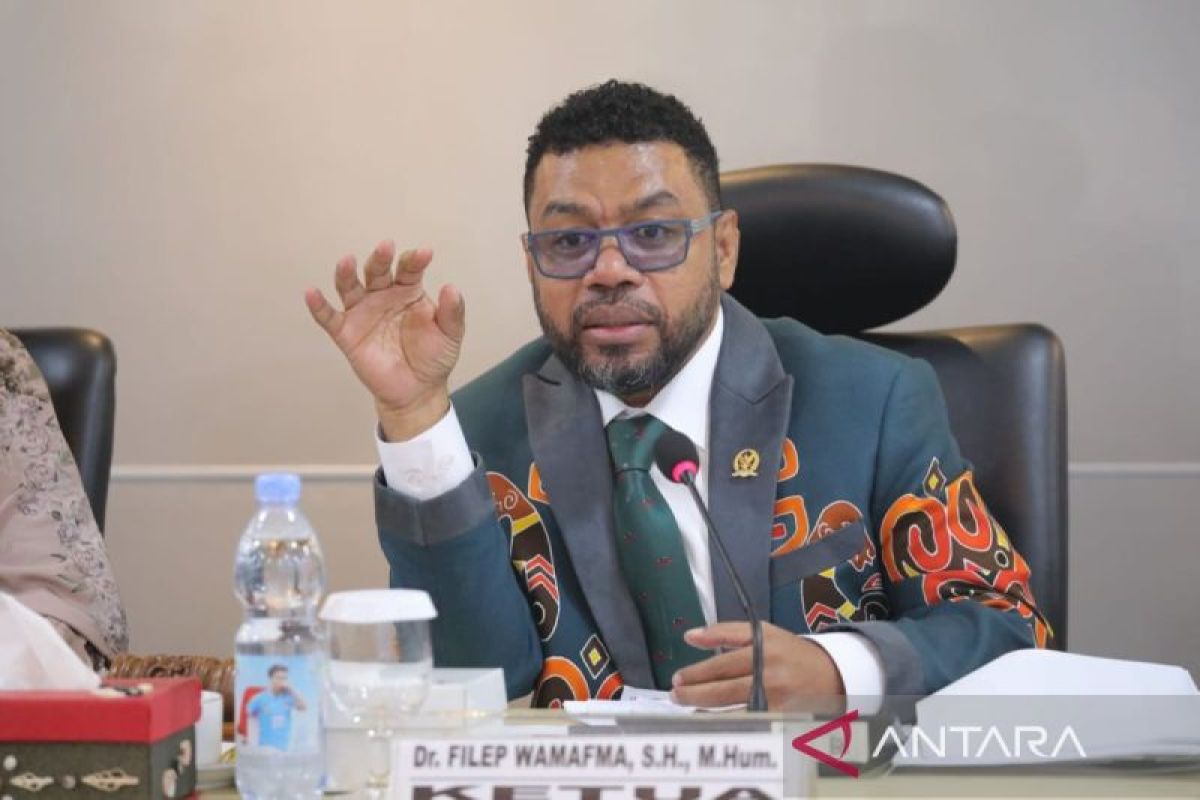 DPD RI proposes adopting KIP Kuliah model for Papua special autonomy education fund management