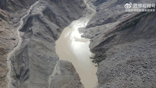 Death Toll Reaches 682 as Nepal and Tibet Remain Under Threat of Further Flooding