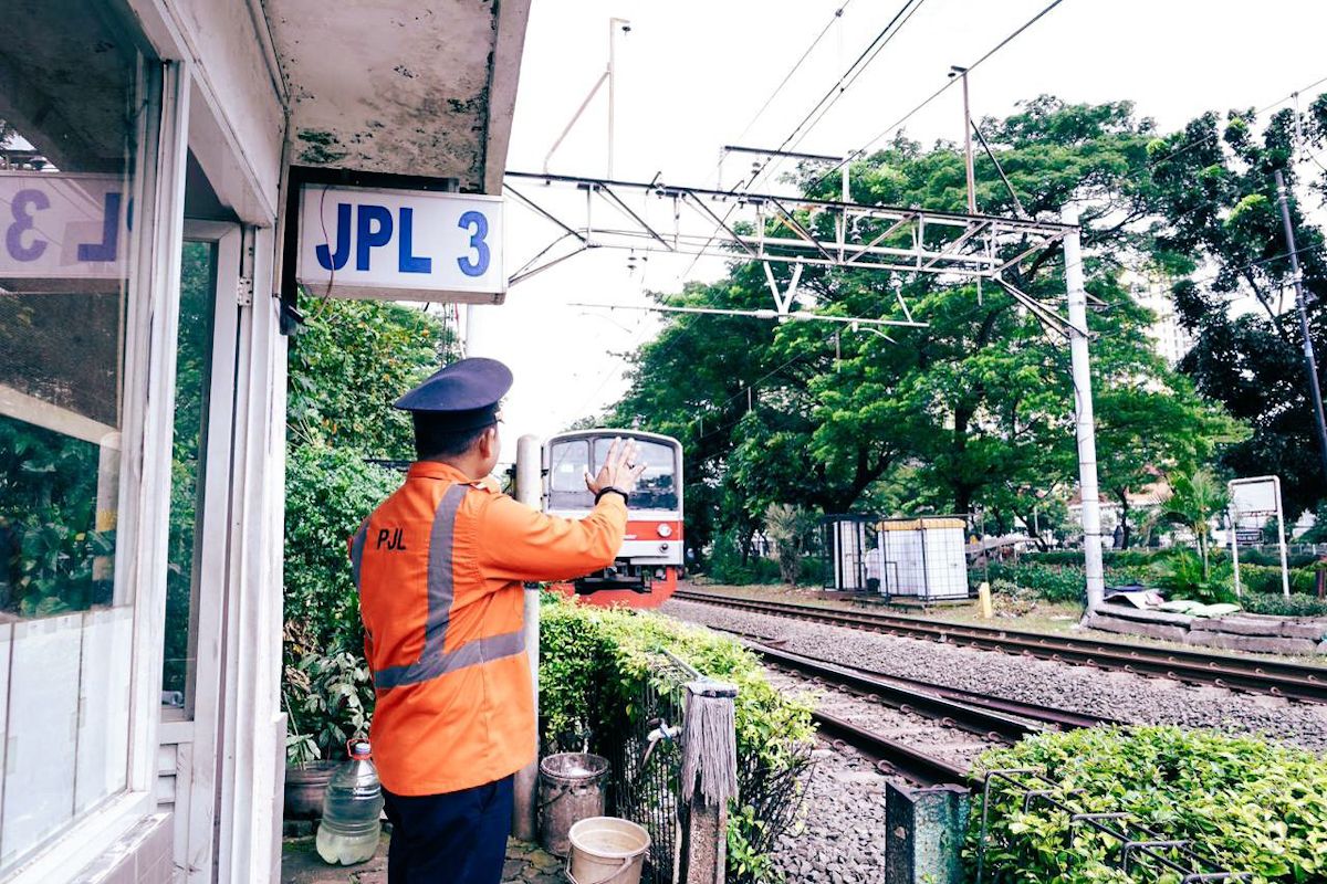 KAI Properti strengthens safety ecosystem at level crossings